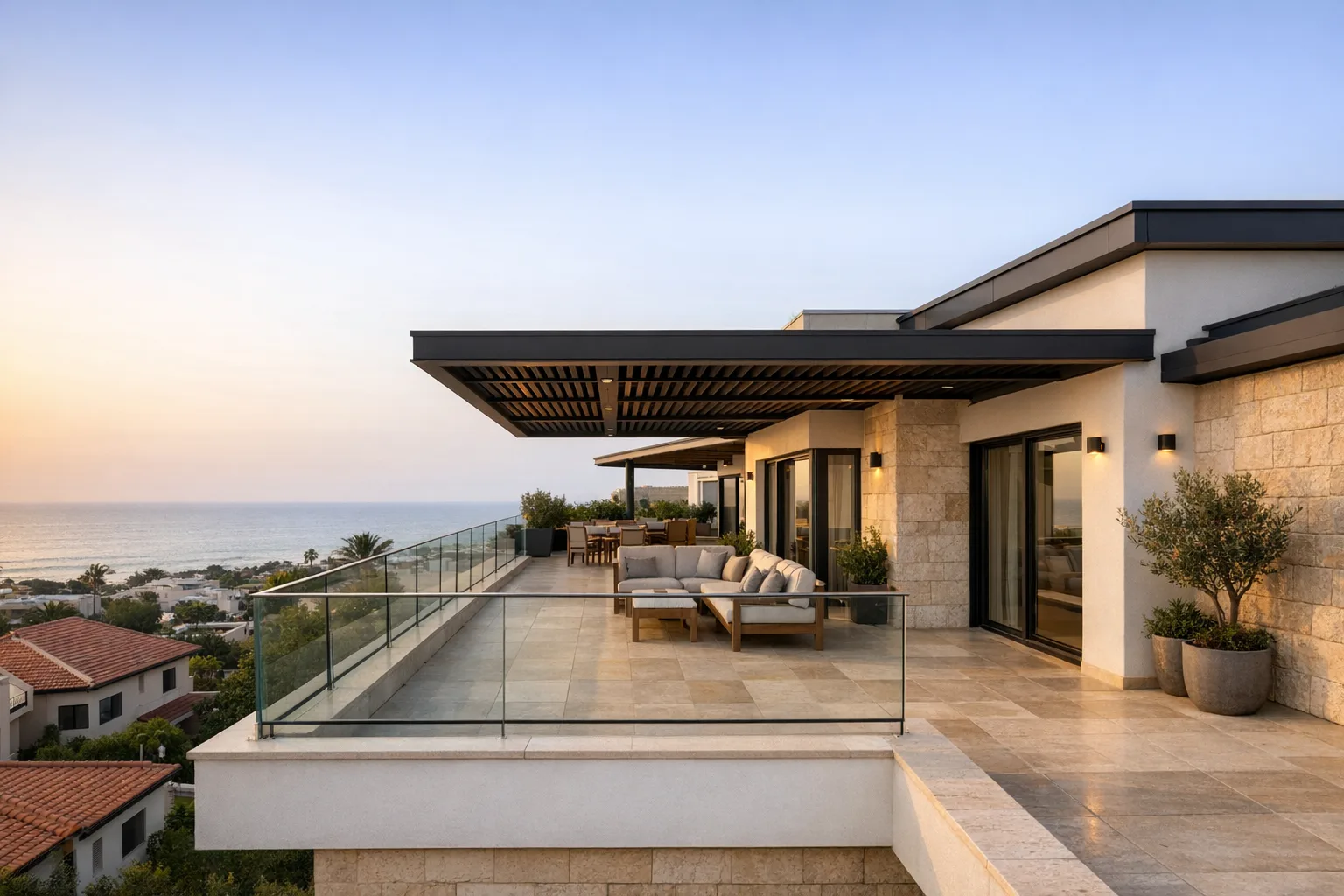 פנטהאוז בהרצליה פיתוח